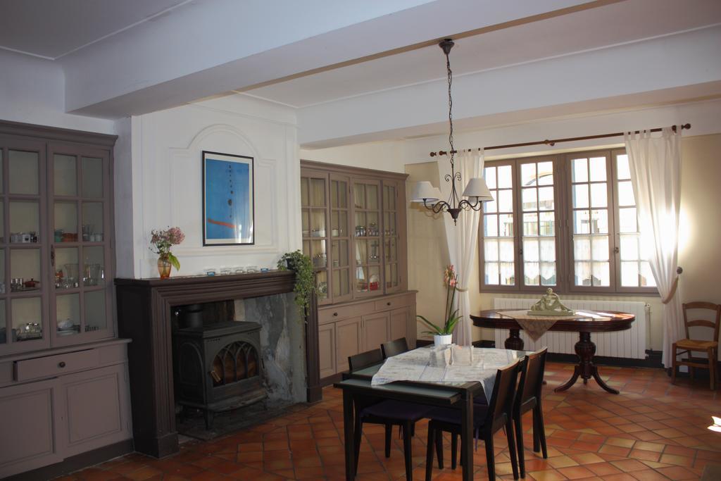 Maison Arriu Panzió Montaut  Kültér fotó